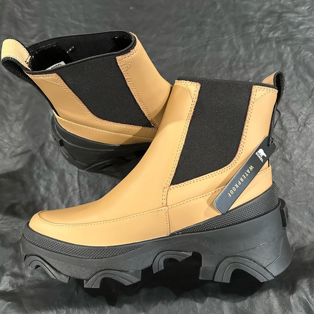 Sorel Tan and Black Waterproof Chelsea Winter Boots - Picture 4 of 6